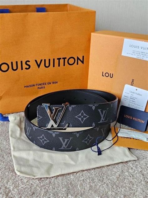 เข็มขัด louis vuitton.